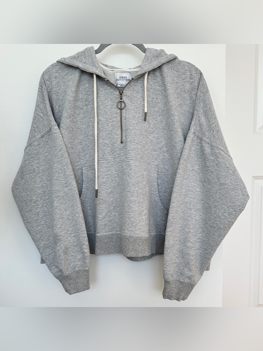 Urban Outfitters Quarter Zip Hoodie – Grey O-Ring Zip